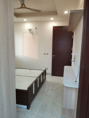 Bathroom in 4 BHK Builder Floor at Dlf Cyber City – for Rent
