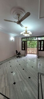 3 BHK 1800 Sq.Ft. Builder Floor in Chittaranjan Park