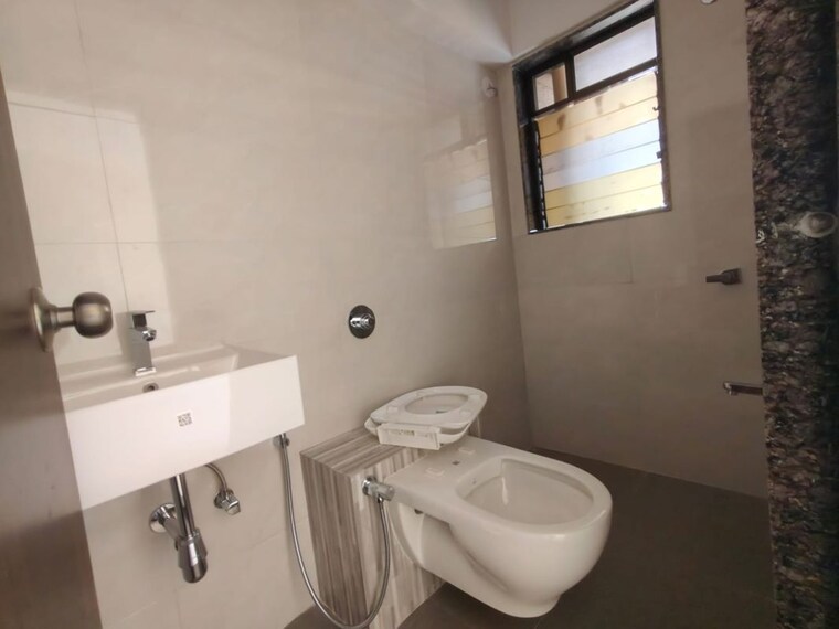 Bathroom, atul-horizon 1 Bedroom 410 Sq.Ft. Apartment In Bhandup West Mumbai 10500447