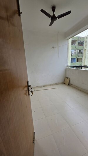 Bathroom in 3 BHK Apartment at Dwarka – for Rent