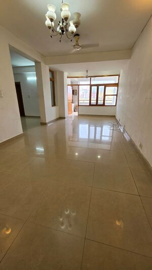 Room in 3 BHK Apartment at Dwarka – for Rent
