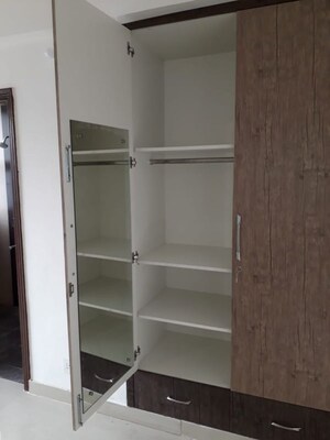 Furnished Amenities in 3 BHK Apartment at Ramprastha City The Atrium, Sector 37d – for Rent