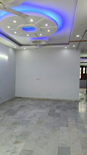 Room in 2 BHK Builder Floor at East Of Kailash – for Rent