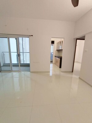 Room in 2 BHK Apartment at Runwal The Central Park, Chinchwad – for Sale
