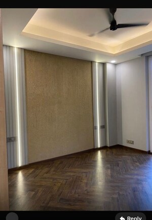 Room in 3 BHK Builder Floor at Sushant Lok I – for Sale