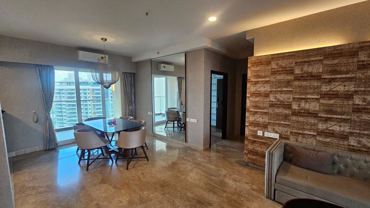 3 BHK 2000 Sq.Ft. Apartment in Phoenix One Banglore West