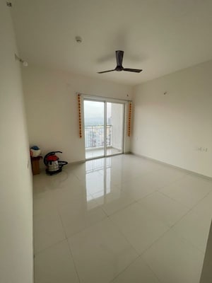 Room in 2 BHK Apartment at Godrej Nurture Pune, Mamurdi – for Rent