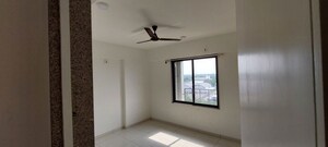 Room in 2 BHK Apartment at Sun Footprints, Shela – for Rent
