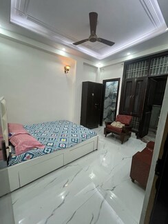 3 BHK Builder Floor For Rent in Aman Plaza