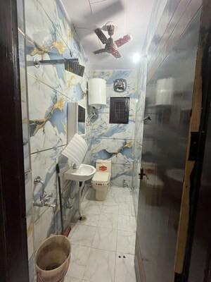 Bathroom in 3 BHK Builder Floor at Aman Plaza, Shakti Khand iv – for Rent