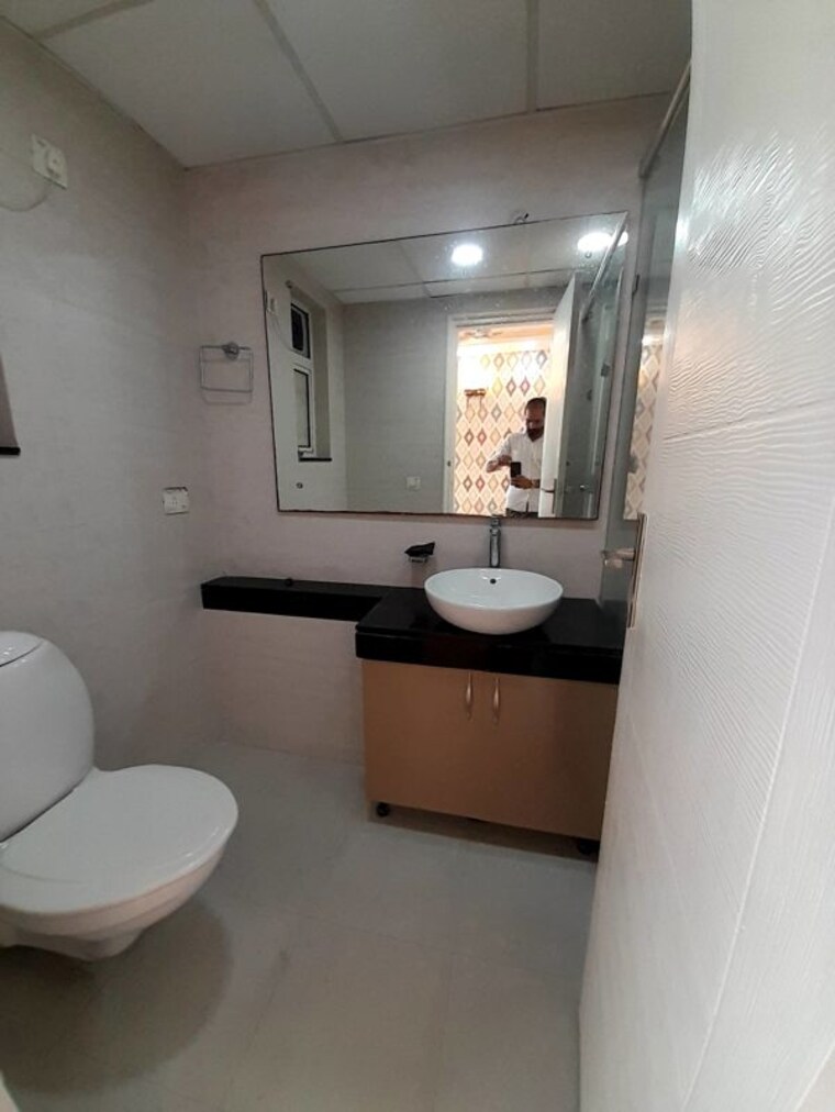 Bathroom, bestech-park-view-sanskruti 3.5 Bedroom 2120 Sq.Ft. Apartment In Sector 92 Gurgaon 10500162