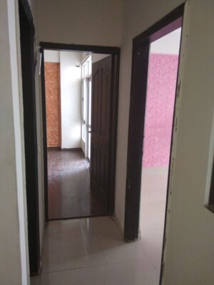 Room in 2.5 BHK Apartment at Prateek Wisteria, Sector 77 – for Rent