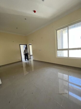 3.5 BHK + Servant Room 1645 Sq.Ft. Apartment in Assotech Windsor Court