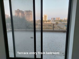 2 BHK Apartment – Exterior View View at Vaishnodevi Circle - for Rent