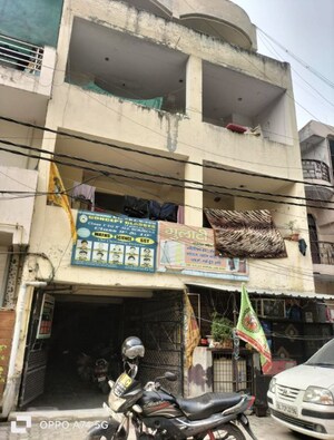  Apartment For Sale in Shalimar Garden