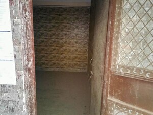 Furnished Amenities in  Apartment at Shalimar Garden – for Sale