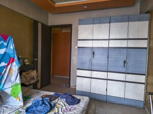 Room in  Apartment at Borivali West – for Sale