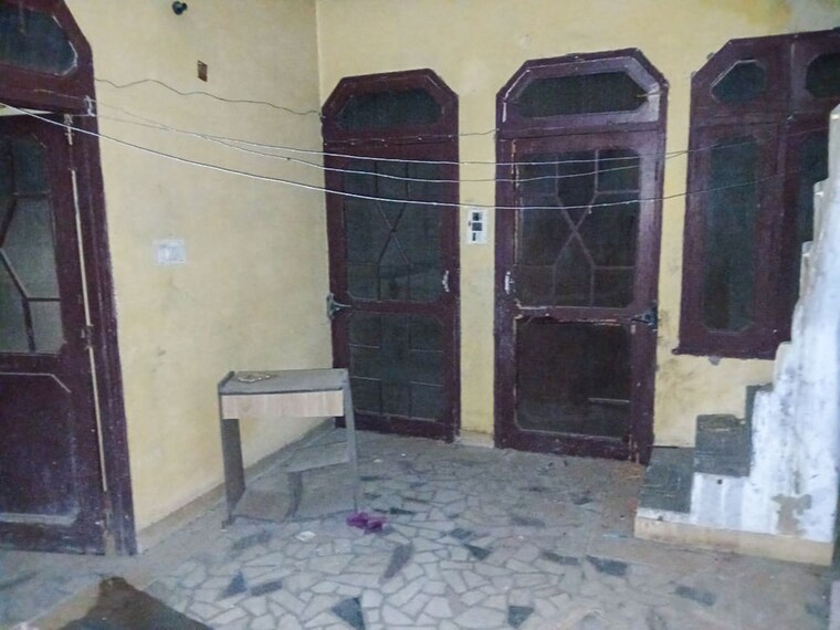 Room, majitha road  112 Sq.Yd. Independent House In Majitha Road Amritsar 10500610