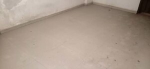 Room in  Apartment at Kamrej – for Sale