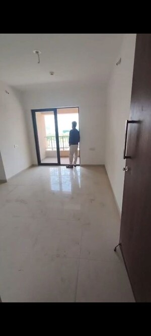 Room in 1 BHK Apartment at Shapoorji Pallonji Joyville Hinjawadi Phase 6, Hinjewadi – for Sale