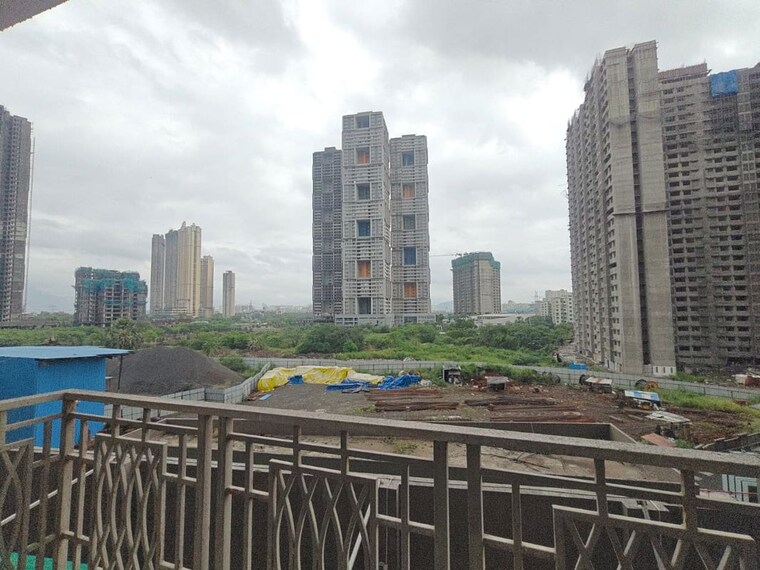 Exterior View, paradise-sai-world-empire 2 Bedroom 875 Sq.Ft. Apartment In Kharghar Navi Mumbai 10500692