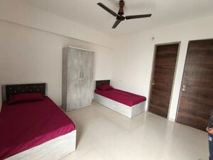Bedroom in  Pg at Airoli – for Rent