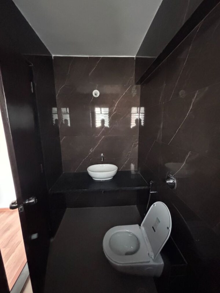Bathroom, unique-legacy-imperia 3 Bedroom 1032 Sq.Ft. Apartment In Keshav Nagar Pune 10500717
