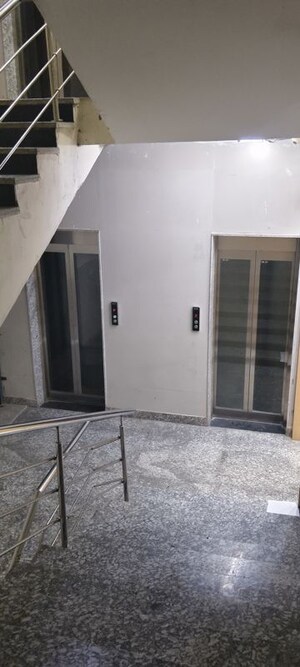  Warehouse – Exterior View View at Naraina Industrial Area Phase 1 - for Rent