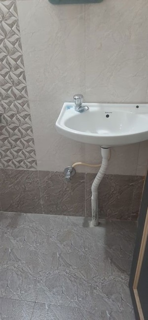 Bathroom in 1 BHK Apartment at Jay Ganesh Apartment, Kharadi – for Rent
