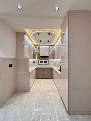 Bathroom in 4 BHK Builder Floor at Uttam Nagar – for Sale