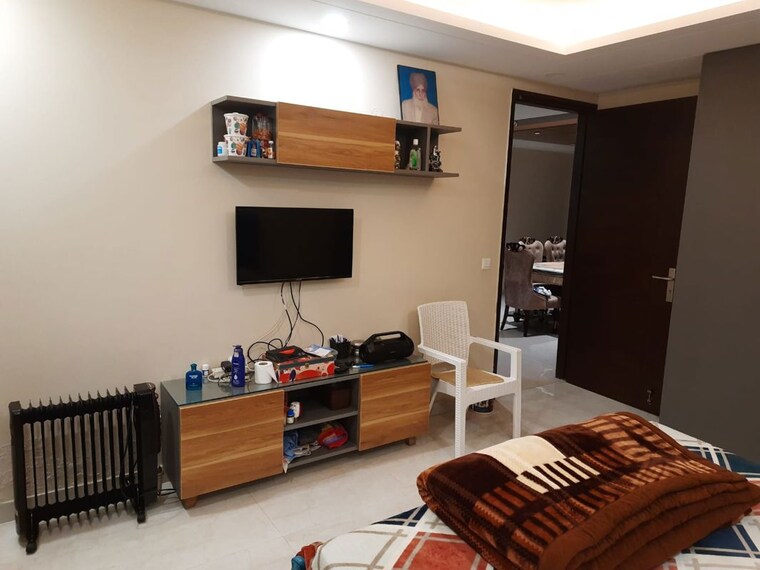 Living Room, unitech-south-city-ii 3 Bedroom 2050 Sq.Ft. Builder Floor In Sector 50 Gurgaon 10500851