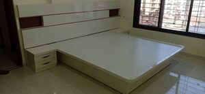 Room in 3 BHK Apartment at Chembur – for Sale