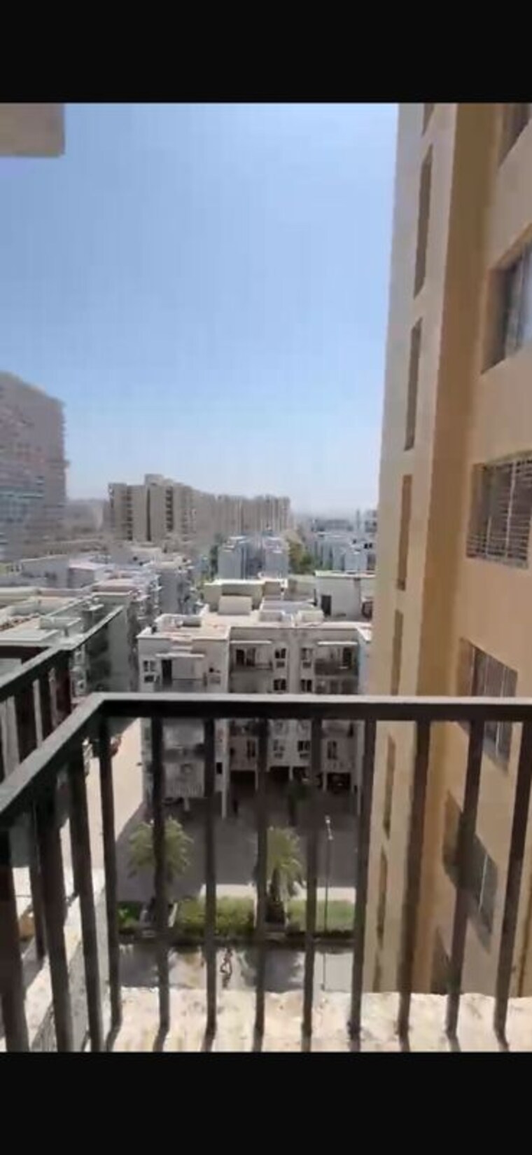 Balcony, sare-home 3 Bedroom 1350 Sq.Ft. Apartment In Sector 92 Gurgaon 10500853