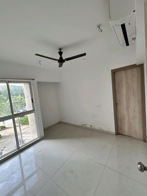 Room in 2 BHK Apartment at Lodha Upper Thane, Anjur – for Rent