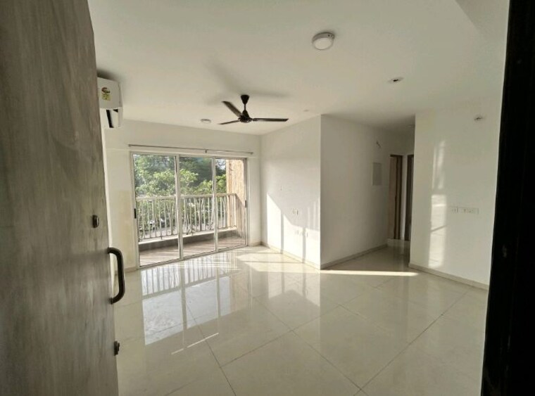 Room, lodha-upper-thane 2 Bedroom 666 Sq.Ft. Apartment In Anjur Thane 10500865