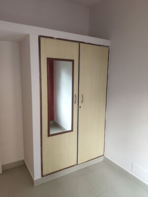 Room in 1 BHK Apartment at Pearl Residency Bellandur, Bellandur – for Rent