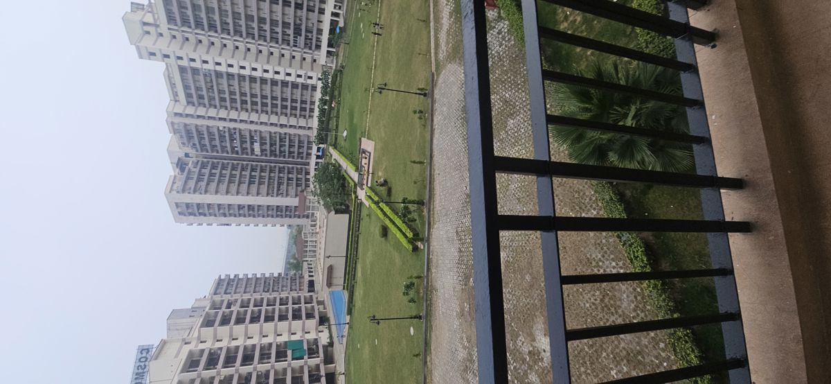 2 BHK + Servant Room 1450 Sq.Ft. Apartment in Lotus Elise