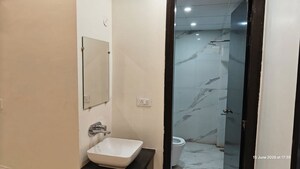 Bathroom in 6+ BHK Independent House at Gamma I Greater Noida – for Rent
