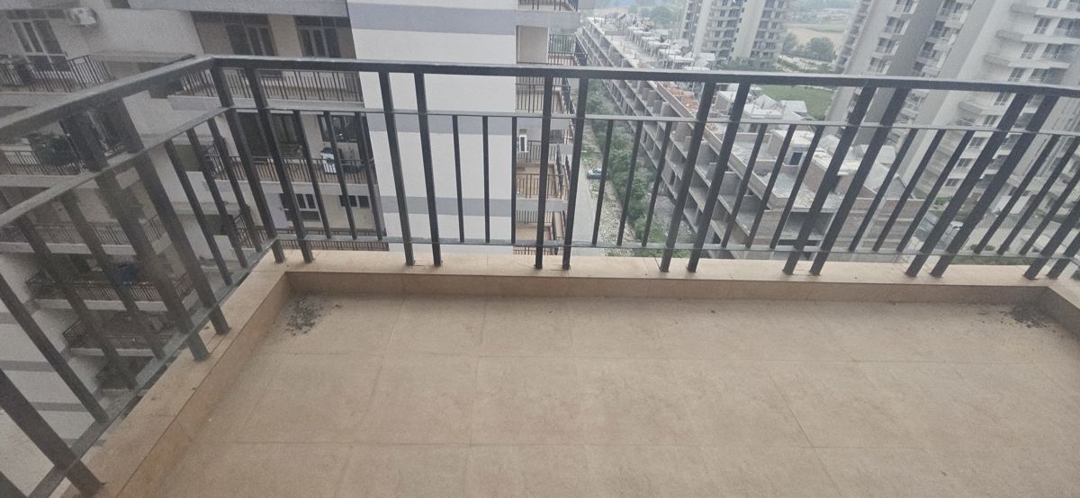 3 BHK + Servant Room 1875 Sq.Ft. Apartment in Lotus Elise