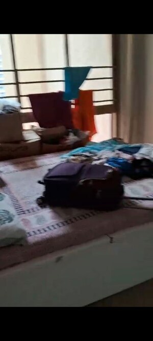 Parking in 2 BHK Apartment at Sheth Vasant Oasis, Andheri East – for Rent
