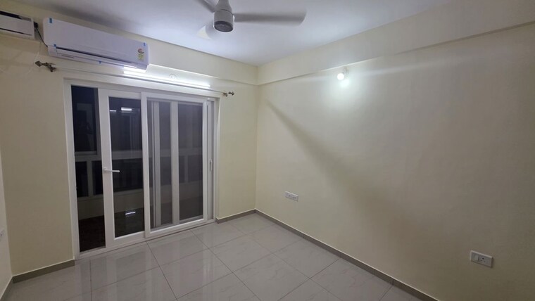 Room, innovative-timber-leaf 2 Bedroom 1200 Sq.Ft. Apartment In Harlur Bangalore 10500931
