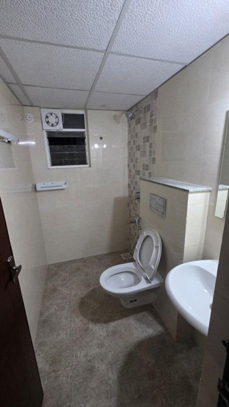 Bathroom, innovative-timber-leaf 2 Bedroom 1200 Sq.Ft. Apartment In Harlur Bangalore 10500931