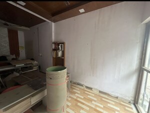 Room in 6+ BHK Independent House at ABS Vayusena Enclave, Chipiyana Buzurg – for Sale