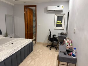 Team Area in 1 BHK Builder Floor at Malviya Nagar – for Rent