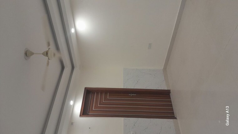 Balcony, unitech-south-city-ii 3 Bedroom 1630 Sq.Ft. Builder Floor In Sector 50 Gurgaon 10500951