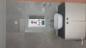 Bathroom in 3 BHK Builder Floor at Unitech South City II, Sector 50 – for Rent