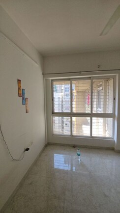 1 BHK Apartment For Sale in Lodha Amara
