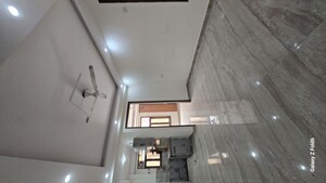 Furnished Amenities in 1 BHK Apartment at Chattarpur – for Rent