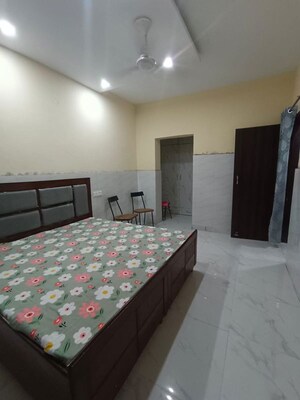 Bedroom in 1 BHK Apartment at Kharar Road – for Rent
