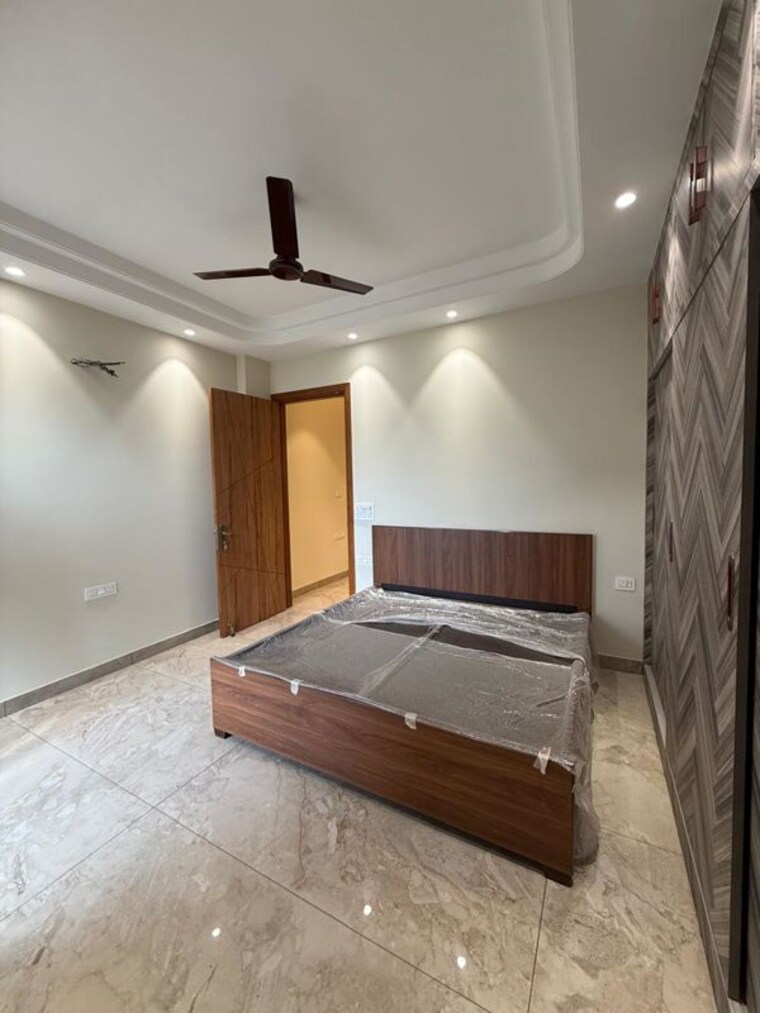 Bedroom, kalkaji 3 Bedroom 900 Sq.Ft. Builder Floor In Kalkaji Delhi 10500984